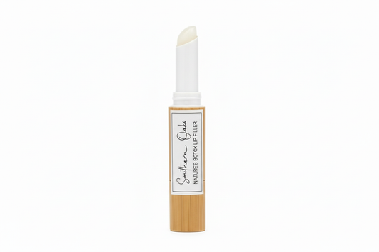 Bee venom lip plumping treatment balm
